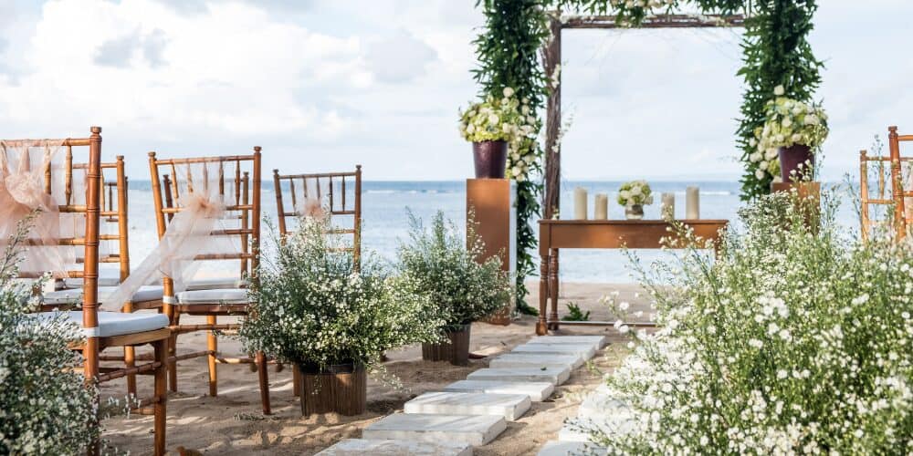 beach wedding ceremony 