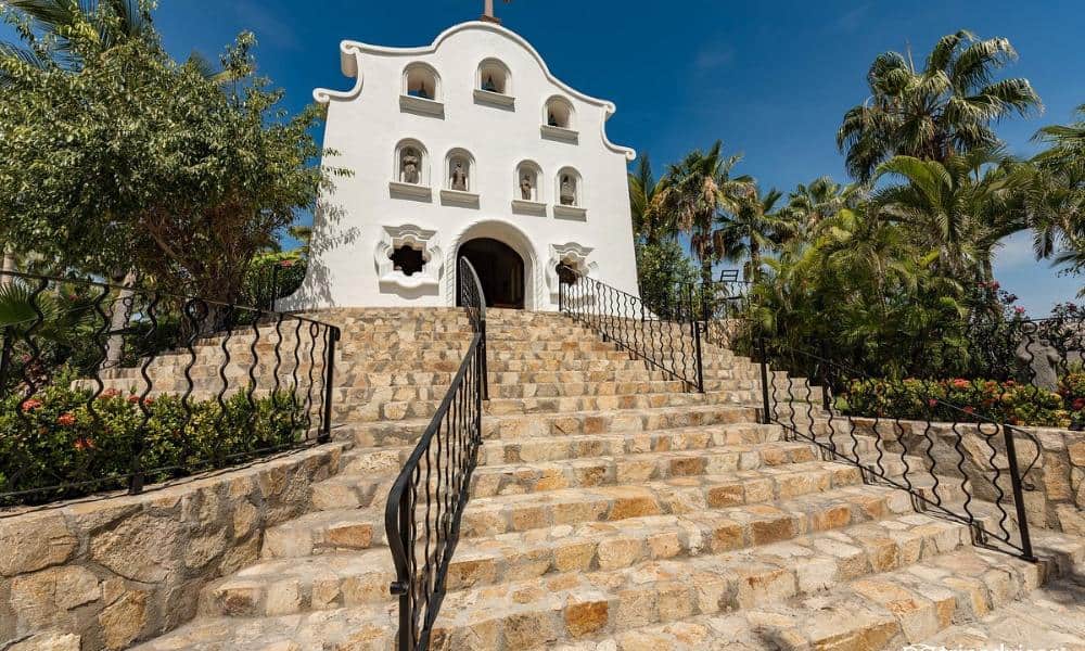 One & Only Palmilla white chapel- cabo