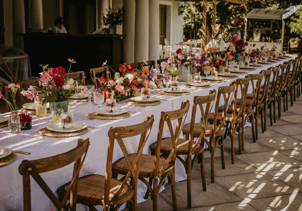 floral wedding table setting 