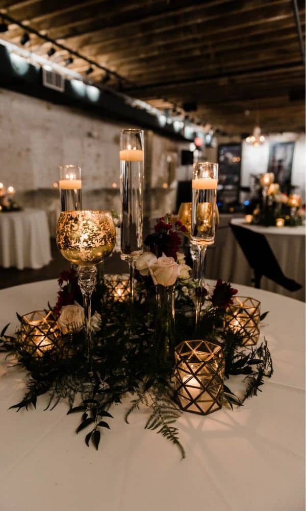 black and gold wedding decor 