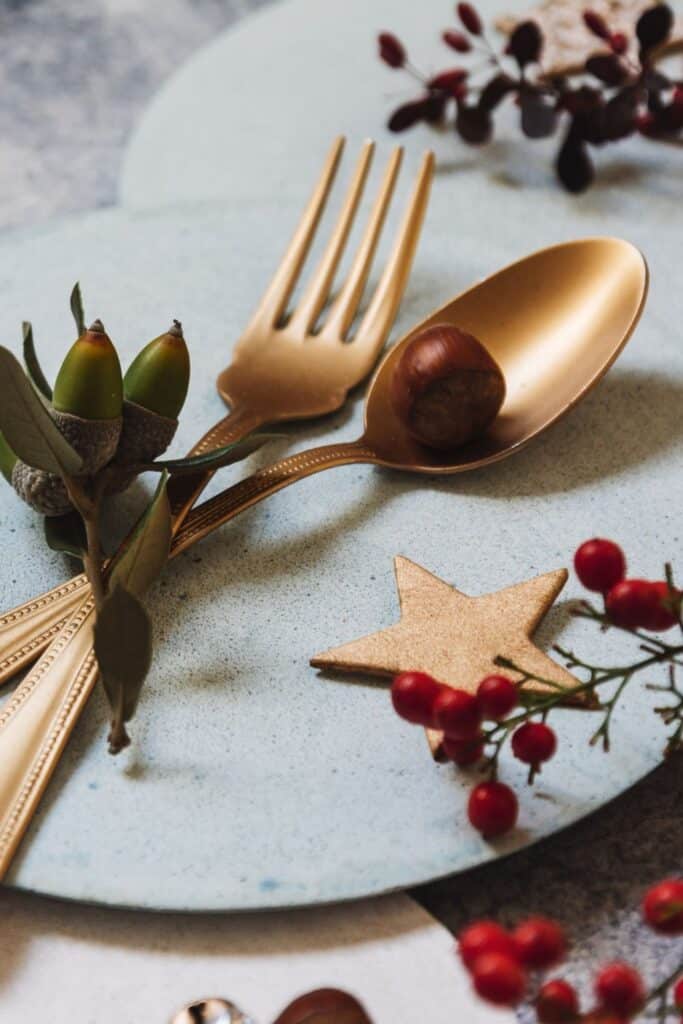 gold cutlery