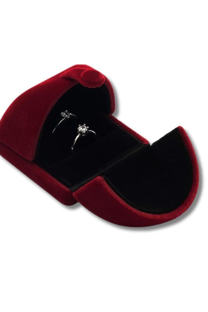 burgundy ring box velvet