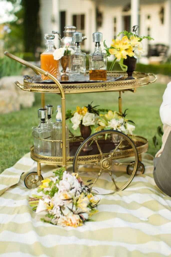 diy cocktail bar for citrus themed wedding 