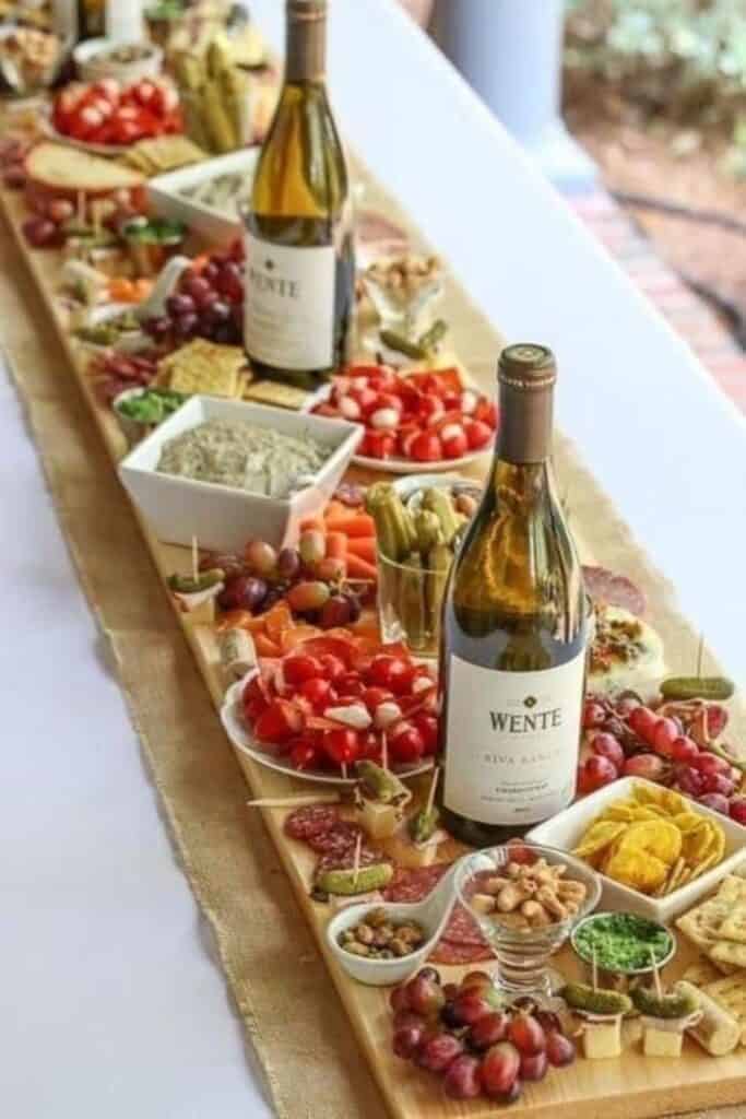 characuterie  board tablescape