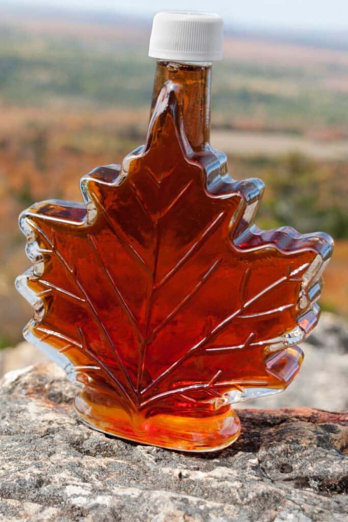 maple syrup favor for bridal shower 