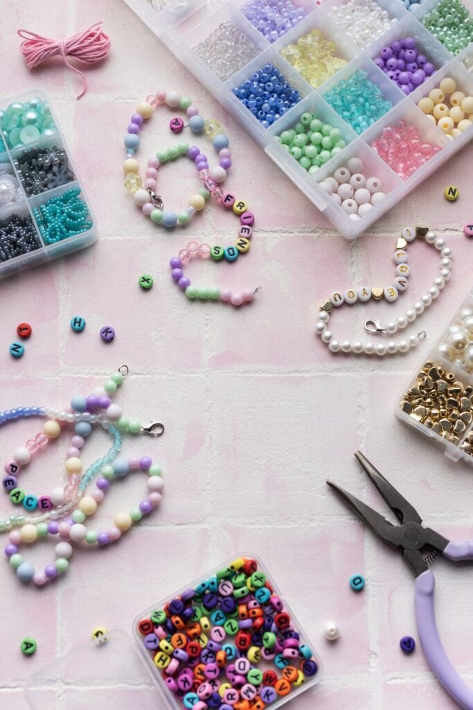 friendship bracelet station