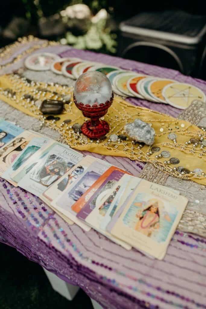 tarrot card reading - unconventional wedding ideas